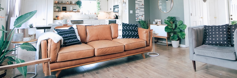 Sie sehen eine schöne Wohnung mit der Sie durch Airbnb Geld verdienen können